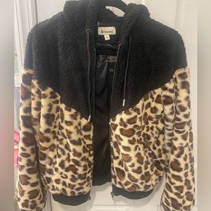 Black and cheetah Sherpa zip up in a size small from the brand &merci